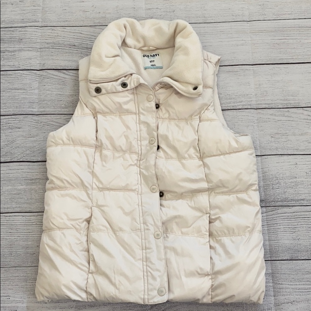 Old Navy Puffer Vest